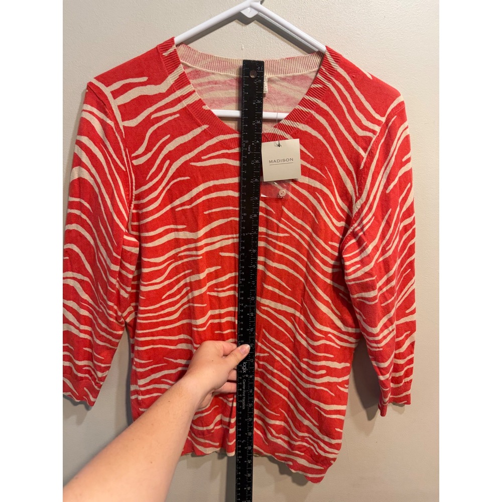 Madison Womens Coral Zebra Print Cardigan V-Neck 3/4 Sleeve Sweater Size M NEW - Picture 6 of 8